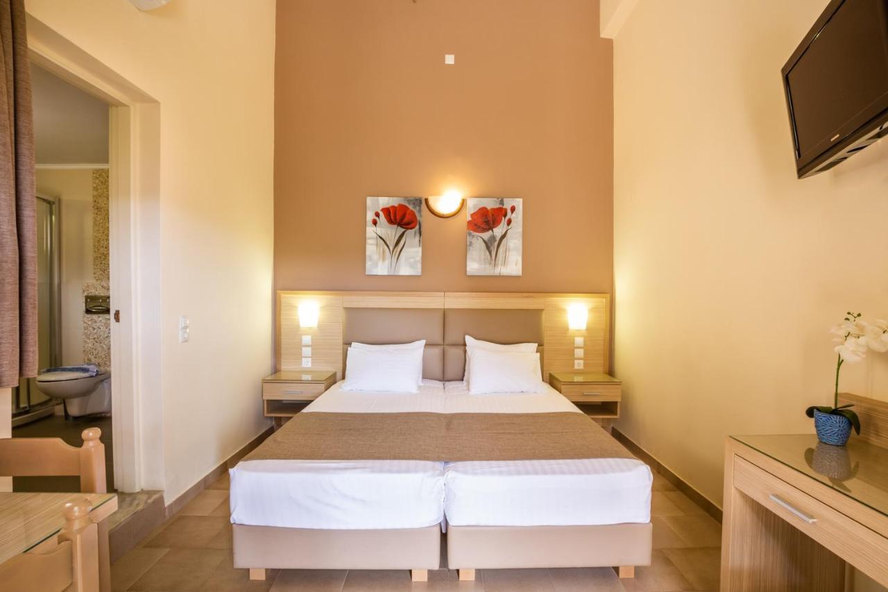 Aphrodite Luxury Studios & Apartments Karpathos Exterior photo