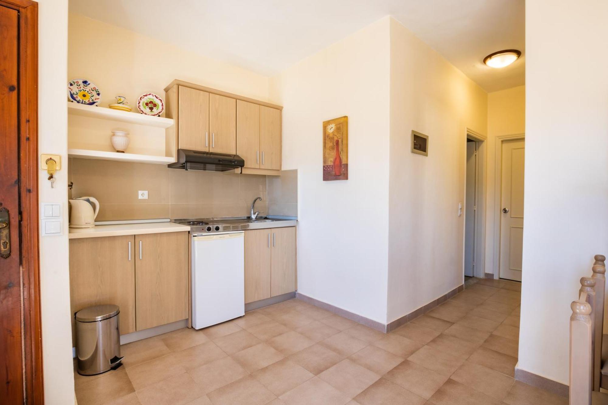Aphrodite Luxury Studios & Apartments Karpathos Exterior photo
